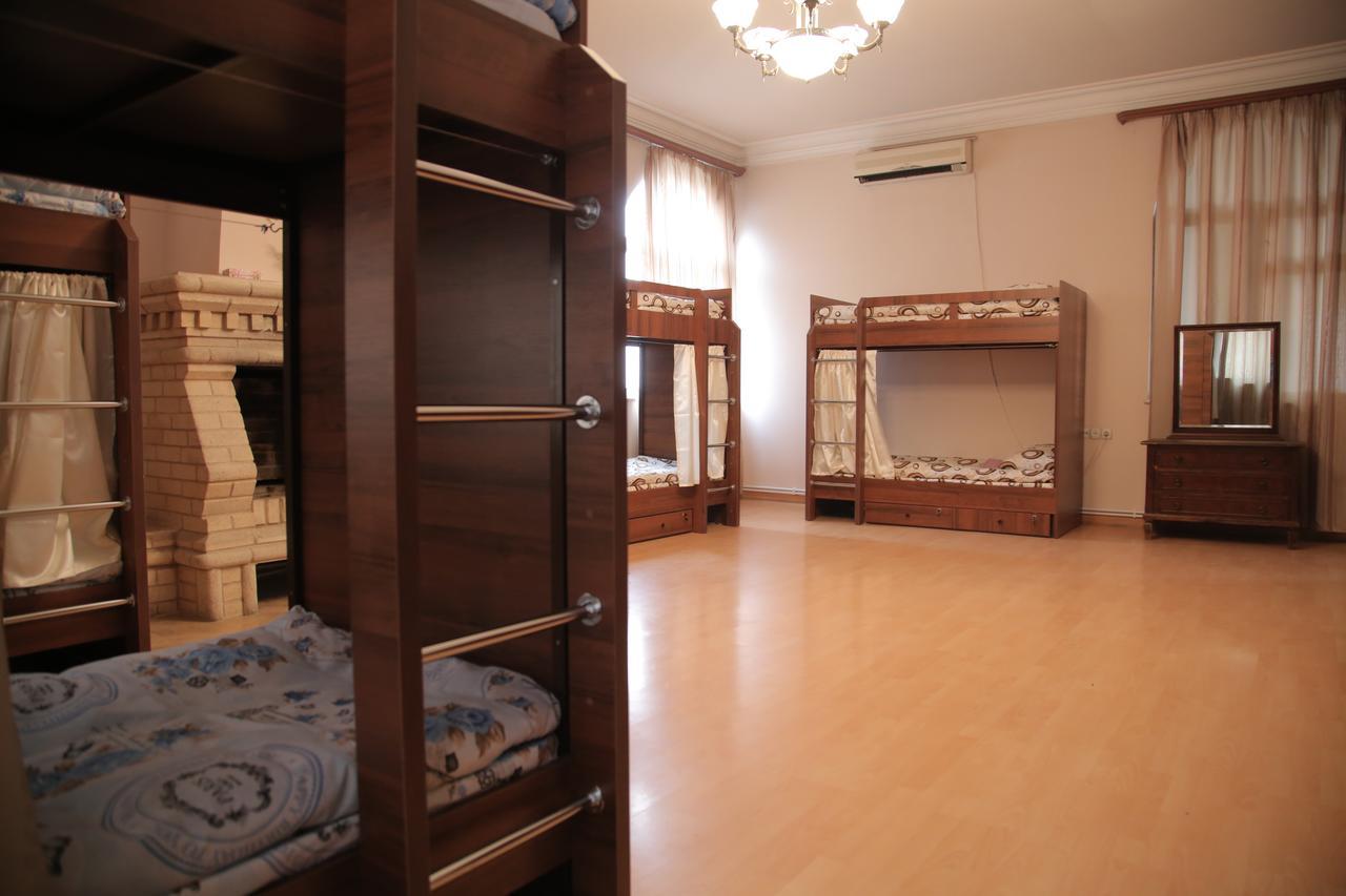 Noy Hostel Yerevan Exterior photo