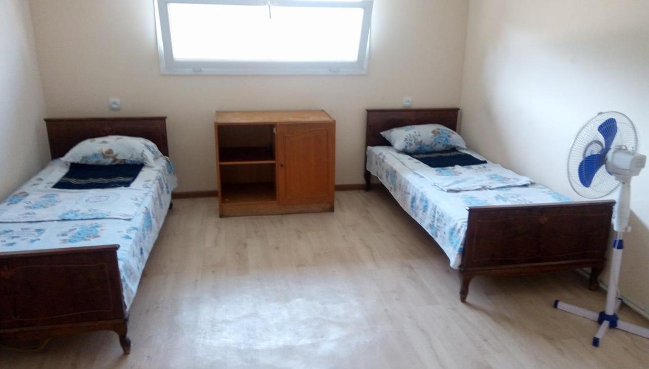 Noy Hostel Yerevan Exterior photo